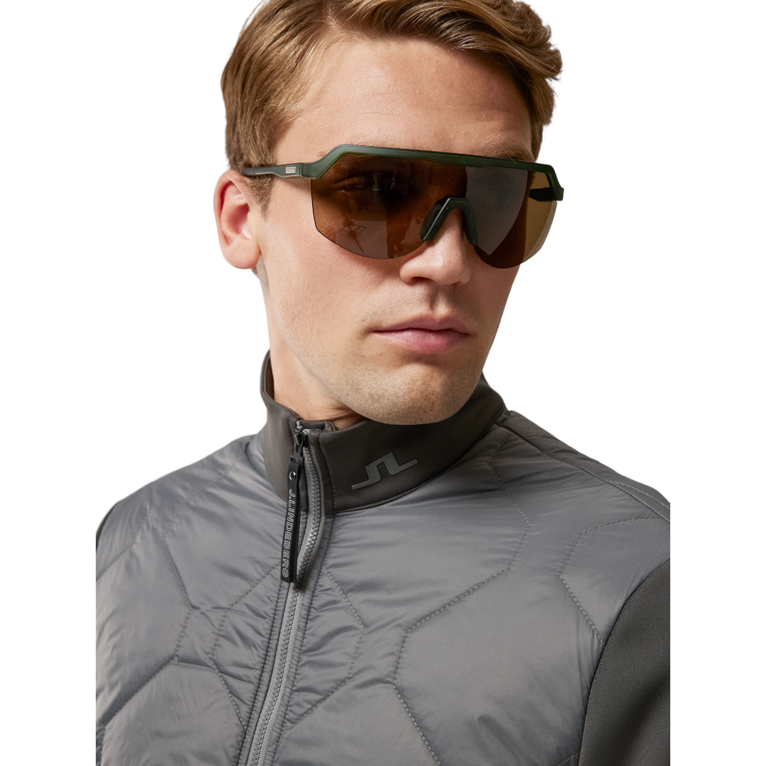 J.Lindeberg Quilted Hybrid Golf Jacket AMOW07063 - Image 4